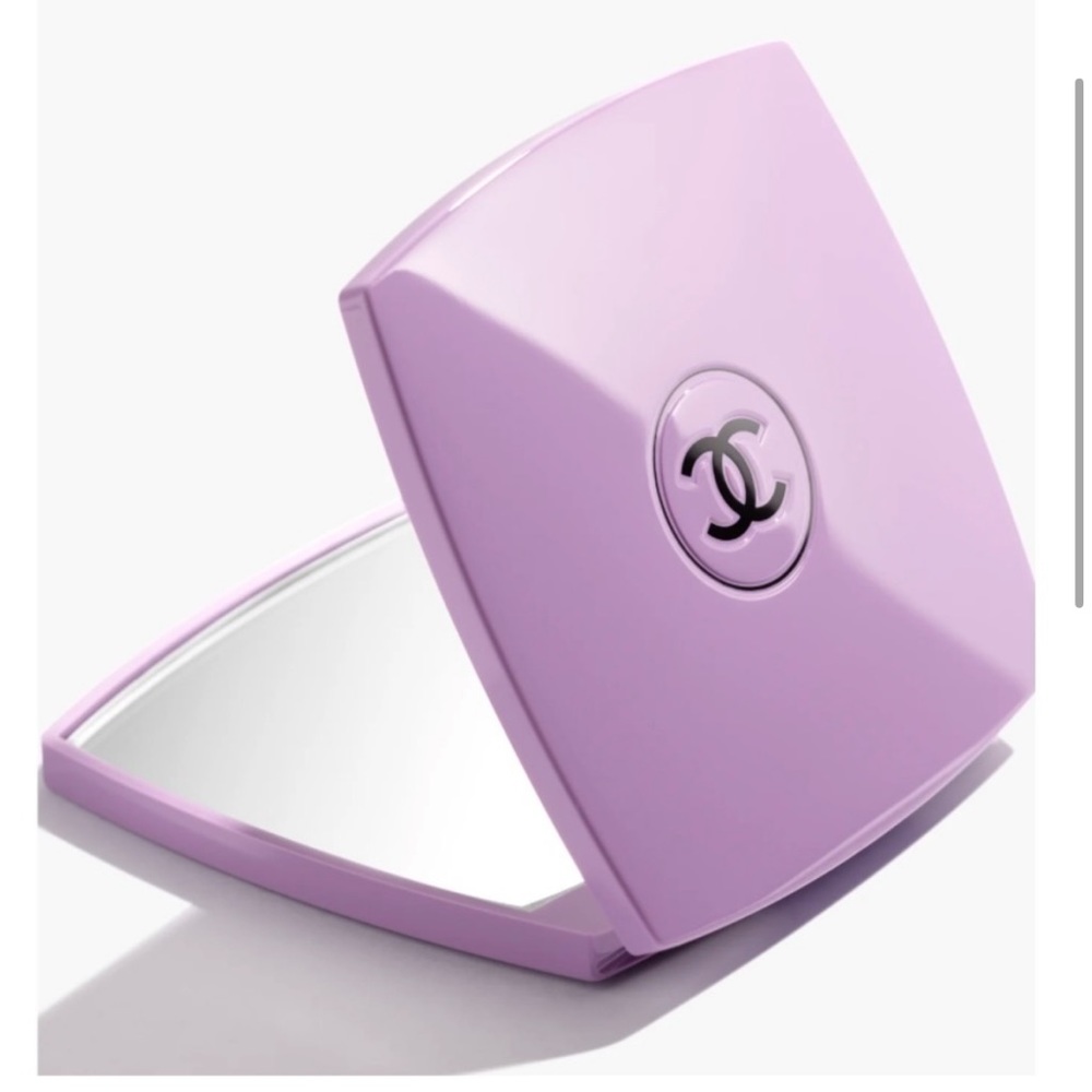 Authentic Chanel Limited Edition Lilac Dual Mirror - Picture 1 of 7